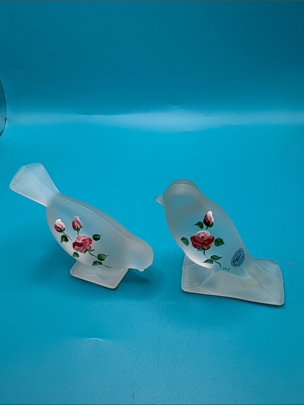 L.E. Smith Vintage Frosted Glass Hand Painted Bird Figurines Set Of 2